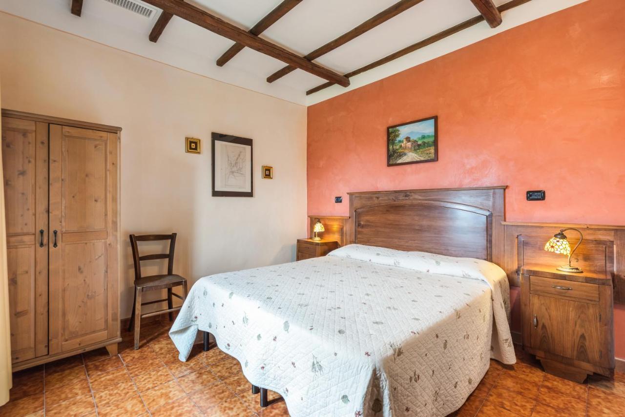 Bed and Breakfast Casale Dei Gelsi Кастільйоне-ін-Теверина Екстер'єр фото