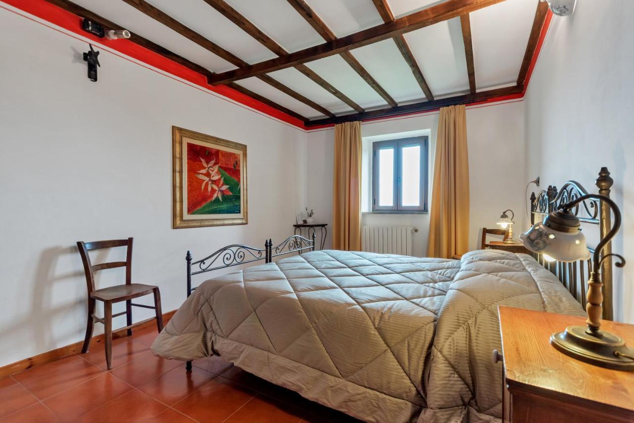 Bed and Breakfast Casale Dei Gelsi Кастільйоне-ін-Теверина Екстер'єр фото